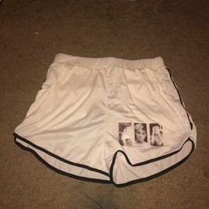 XXXTENTACION shorts